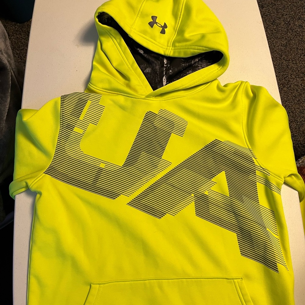 Youth large Under Armour Coldgear Hoodie